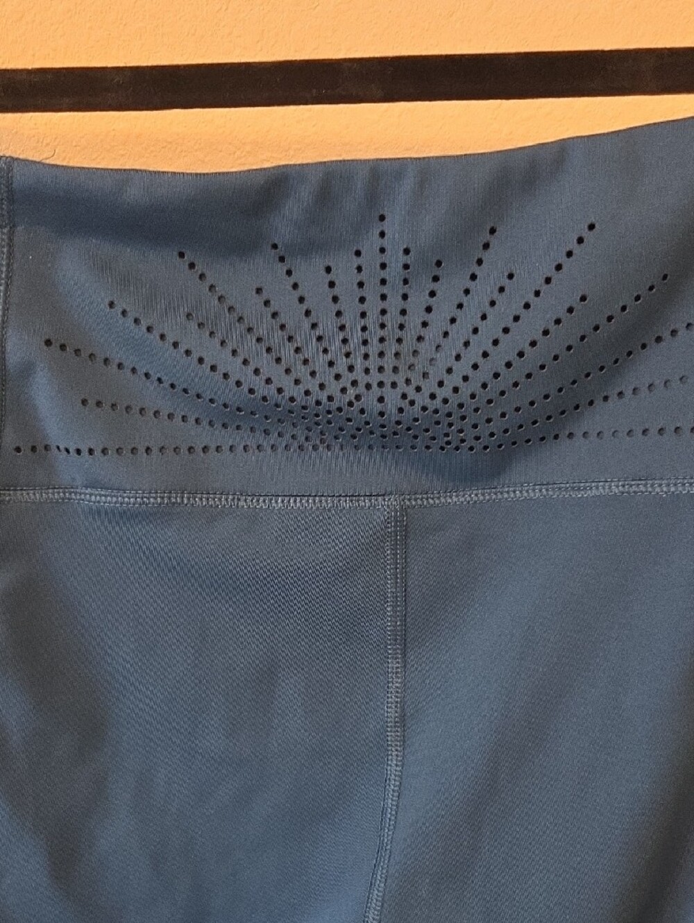 Adrienne Vittadini Navy High-Waist Leggings with Side Pocket - Picture 4 of 5